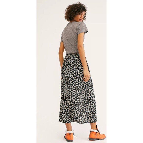 Free People Katie Button Front Skirt Floral Black Size S - Picture 2 of 11